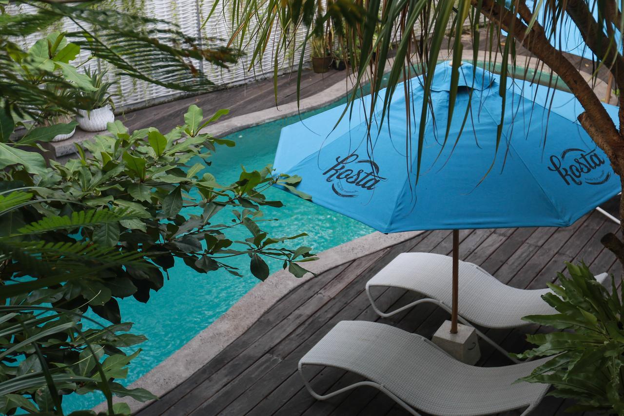 Kosta Hostel Seminyak Exterior photo