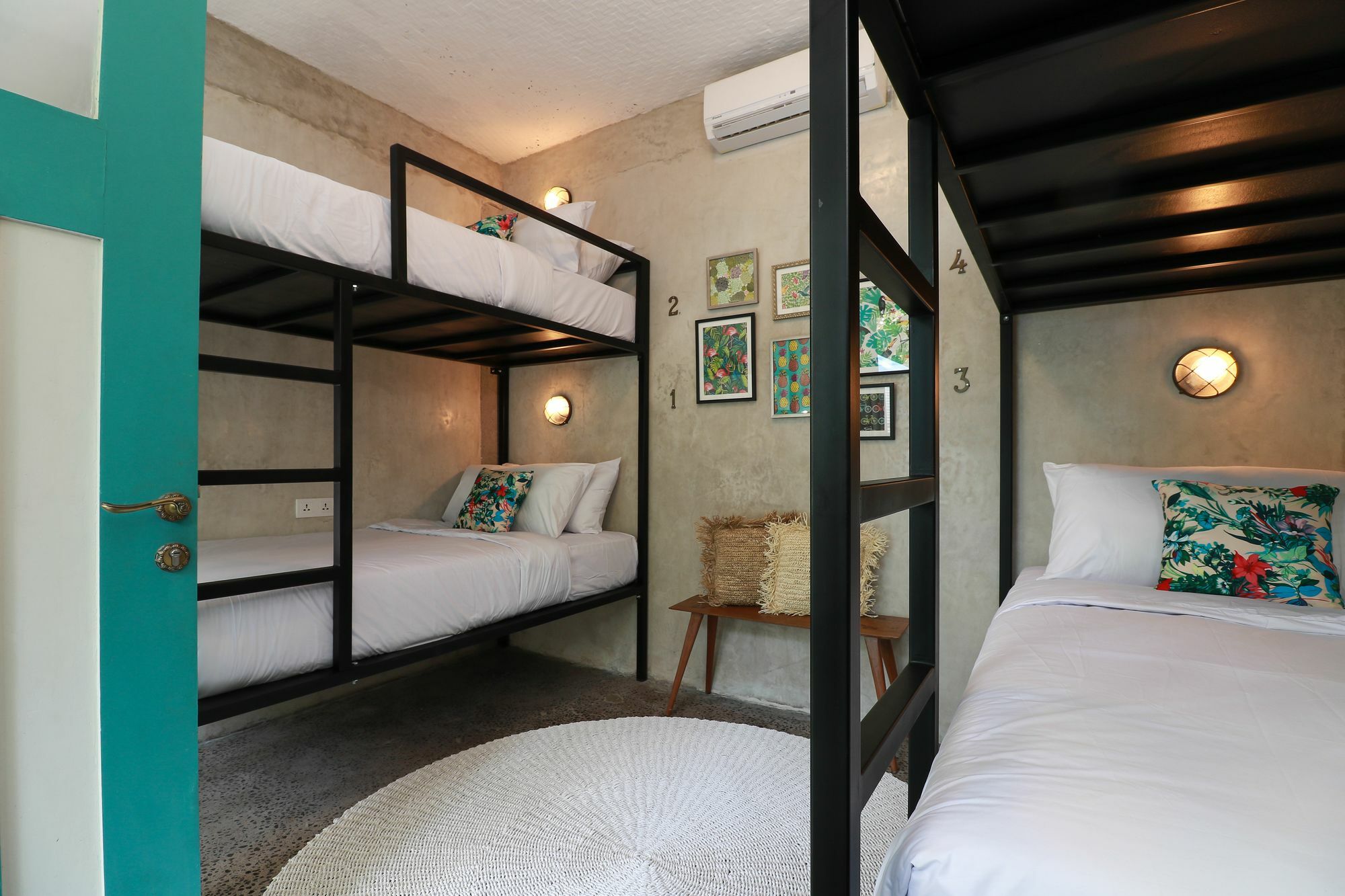 Kosta Hostel Seminyak Exterior photo