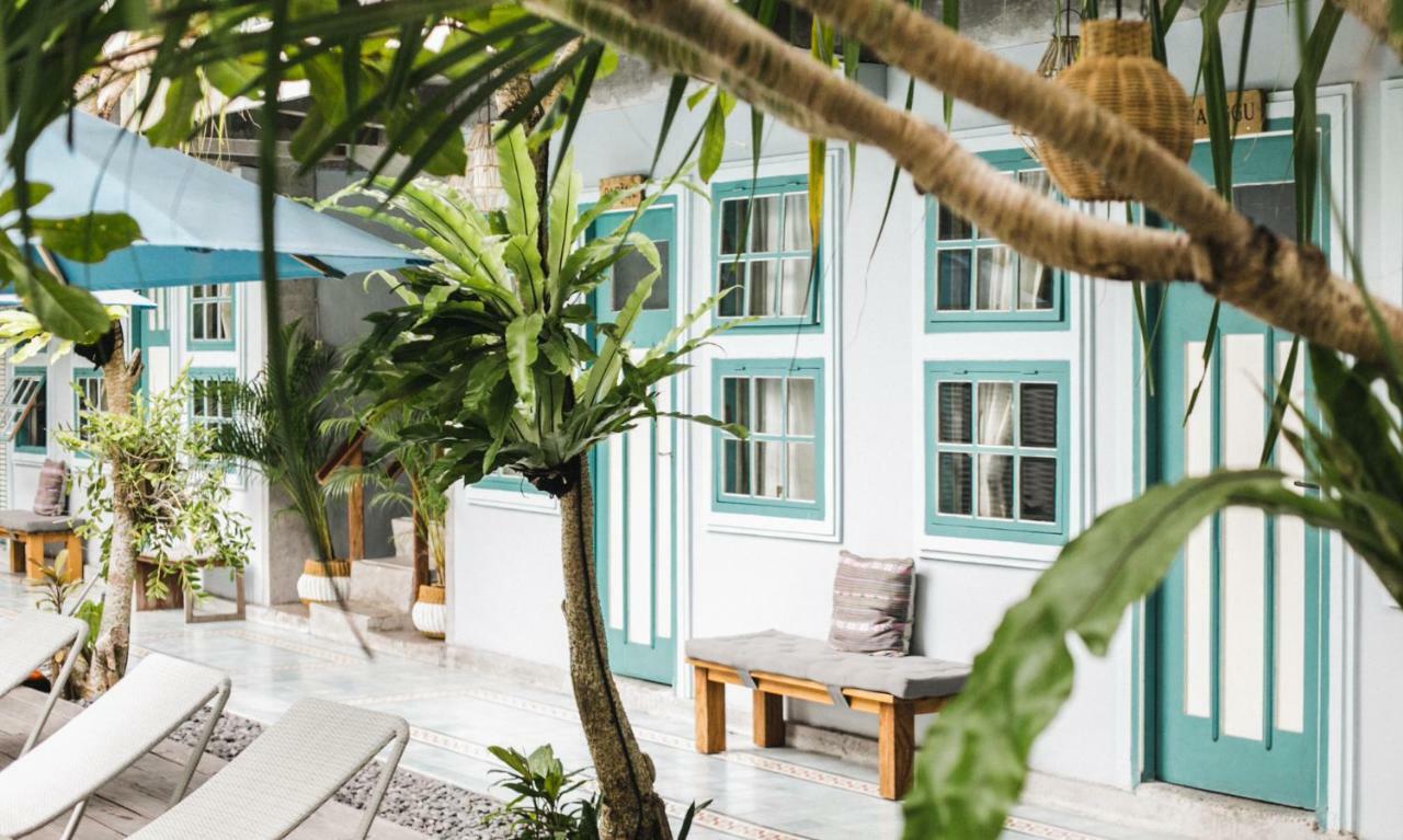 Kosta Hostel Seminyak Exterior photo